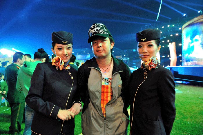 极悦娱乐 2011828184747