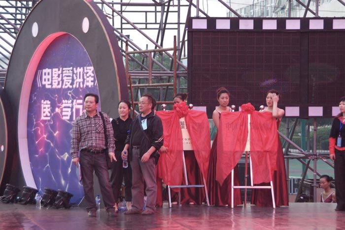 极悦娱乐 d65cc